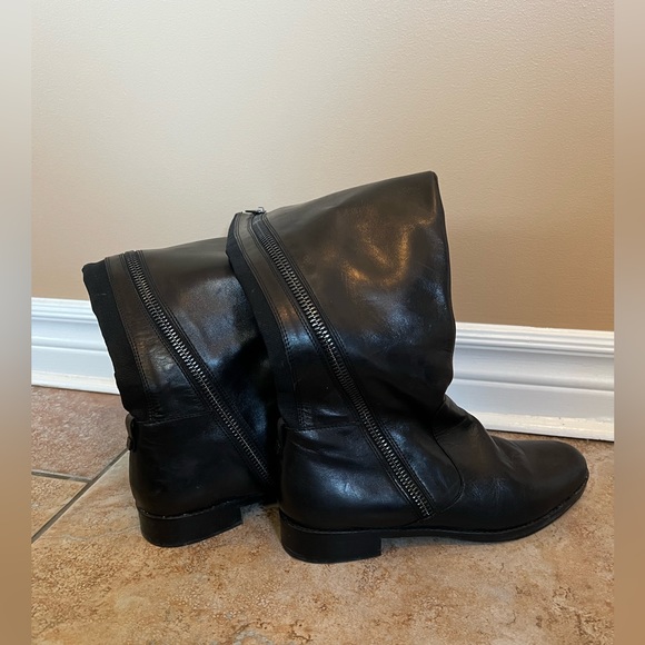 🔥HOST PICK🔥Leather Knee High Bootie - Picture 5 of 12